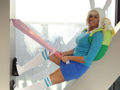 cosplayingwhileblack:rainbowredwood:Coplaying Fionna from Adventure Time. I made the hat (crocheted)