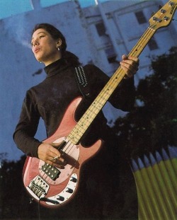 songssmiths:  kim deal (pixies and breeders)