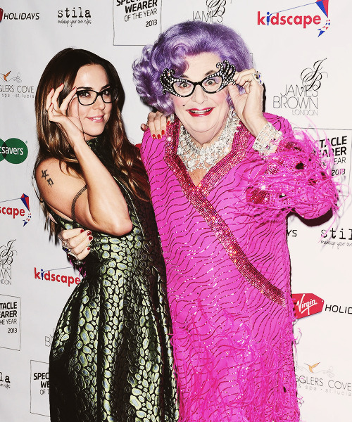 Melanie C & Dame Edna - Spectacle Wearer Of The Year Awards (Sept. 10)