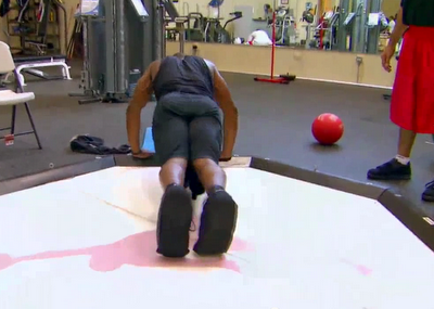 lamarworld:  NBA player Dwayne Wade has a phat juicy ass 