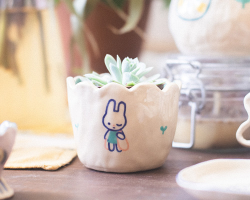 megaelod:oh hey let me show u this first batch of ceramics that will be for sale