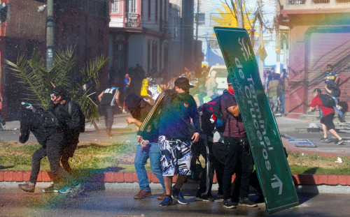 PHOTOS: New protests rage in Chile as Pinera fires ministersChileans took to the streets again on Tu