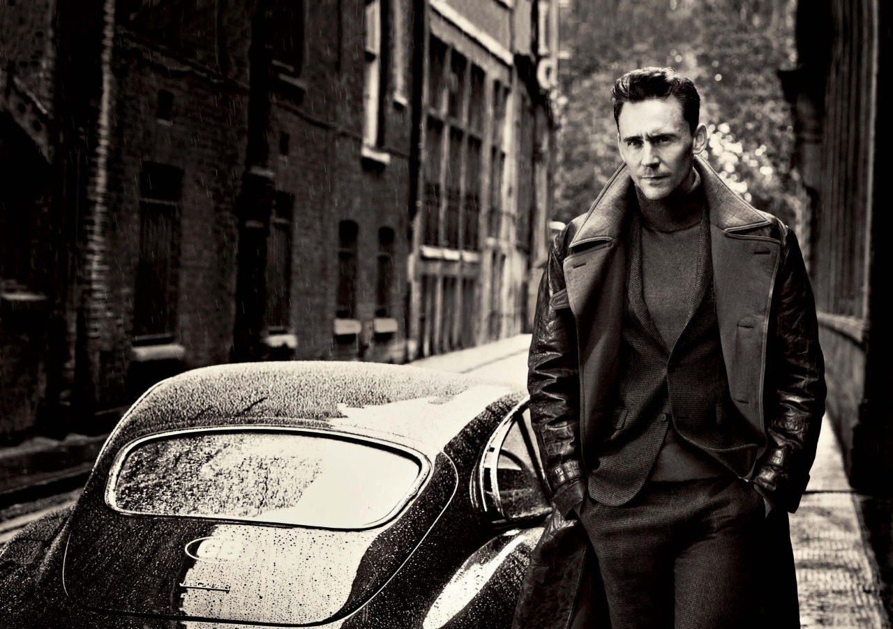 torrilla:  Tom Hiddleston by Tomo Brejc for ES Magazine October 18, 2013 [HQ] 