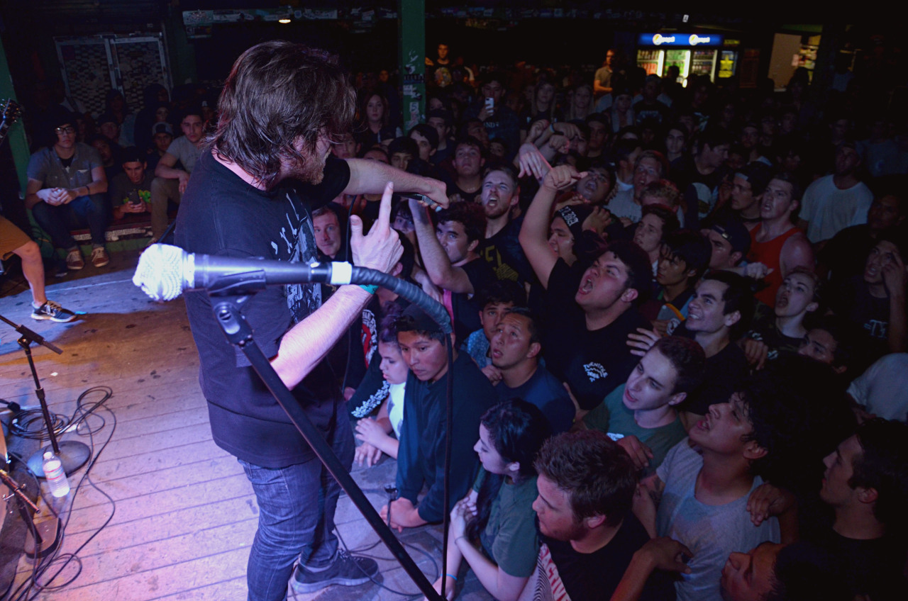 gabethepigeon:  Counterparts - Fuck The Message Tour - Chain Reaction - 4/12/14