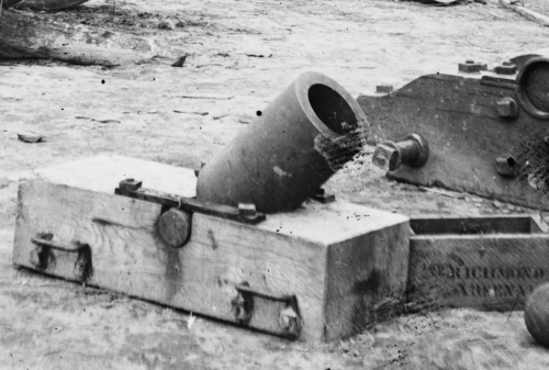 peashooter85:The Coehorn Mortar,The Coehorn mortar was small portable mortar made to be carried by a