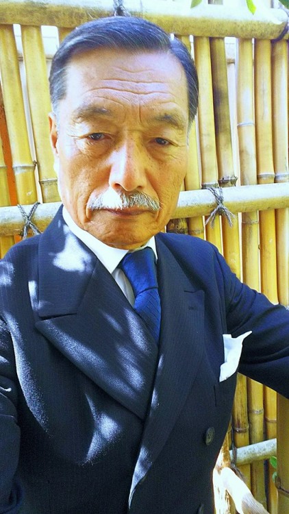 blksocks-silver-gents: zurumukechinpolove: asiatop69: I like this Japanese Oldman. Handsome & Se