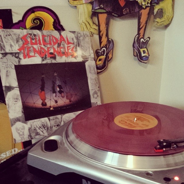 trialedbyfire:  After work fukk off tunez. #suicidaltendencies #vinyl #currentlyspinning