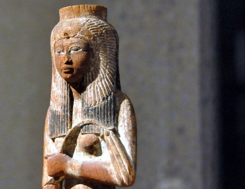 Standing figure of queen Ahmes-Nefertari, wife of 18th dynasty Pharaoh Ahmose I,mother of Amenhotep 