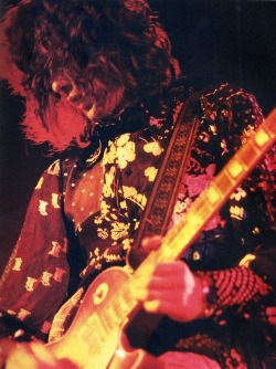 soundsof71:  Jimmy Page, Red Zeppelin