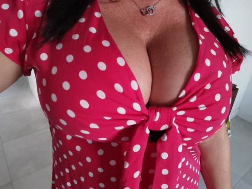 Porn Pics Do you like my dress ???#juicylips72