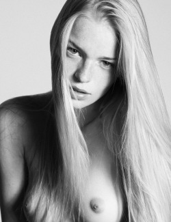 Isabeau Hitijahubessy For New York Models