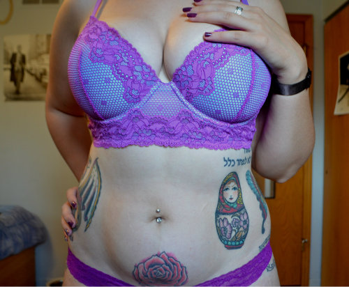 Porn photo browneyedgummibear:  Start wearing purple