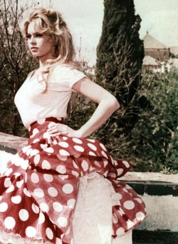 fuckindiva:  Brigitte Bardot