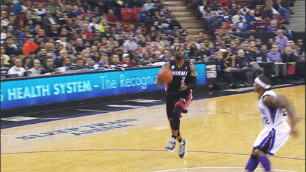 nbaeditz:   Dwyane Wade to LeBron James - vs. Sacramento Kings  