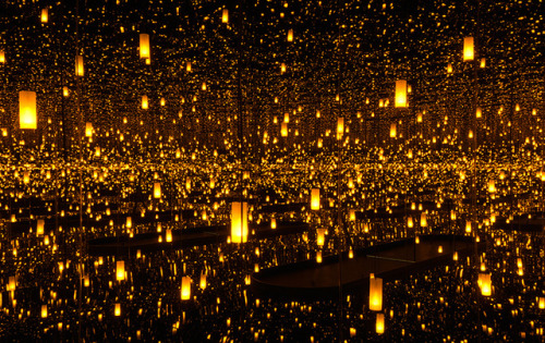 contemporary-art-blog:Yayoi Kusama, Six immersive infinity mirror rooms in the Hirshhorn Museum 