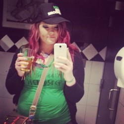 collegegirlbeerbellies:St. Patricks Day (Part 1)