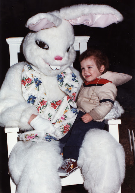 ilymorgannn:  these are seriously the most low budget and terrifying easter bunnies