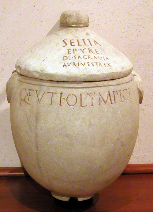 Funerary urn for holding the ashes of Sellia Epyre. Her name appears on the cover, while the name of