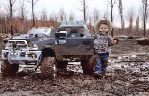 bigandrw:  Raise ‘em right. Start ‘em young