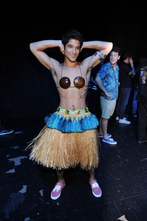 Celebrity Sunday: Tyler Posey