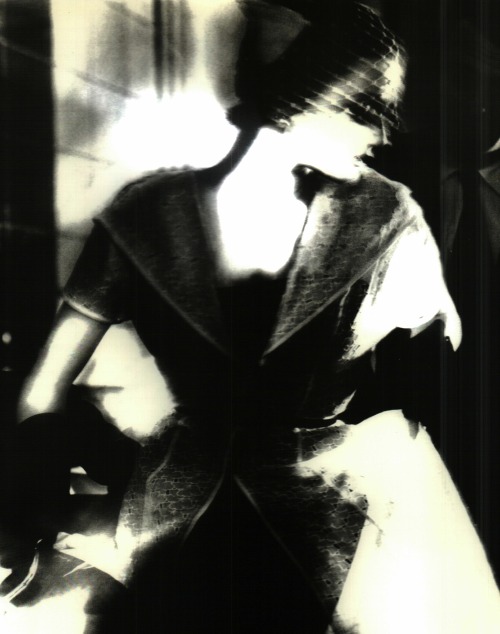 Mary JaneRussell, at Le Pavillon, New York, 1950Photo: Lillian Bassman (American; 1917–2012)Russell 