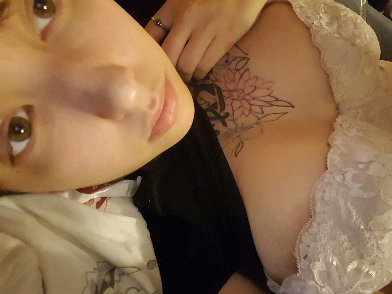 rosesanddahlias:  Sometimes i forget i took photos ^^;