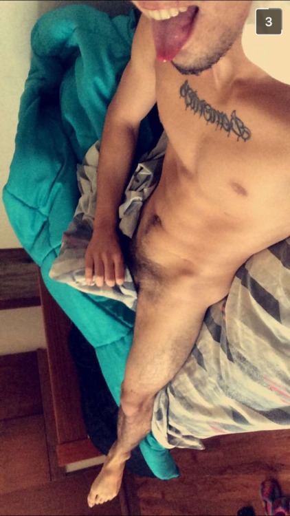 XXX abccda21:  luisarayaab:  snapchatcalientes: photo