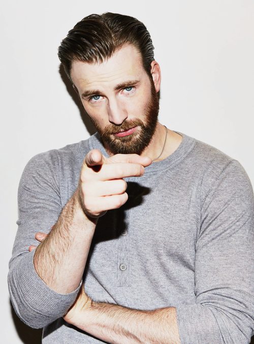 chrisevansedits:Chris Evans photographed by Zoe McConnell for Empire Magazine, 2017