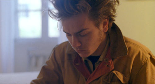 thelittlefreakazoidthatcould:My Own Private Idaho (1991) // dir. Gus Van Sant