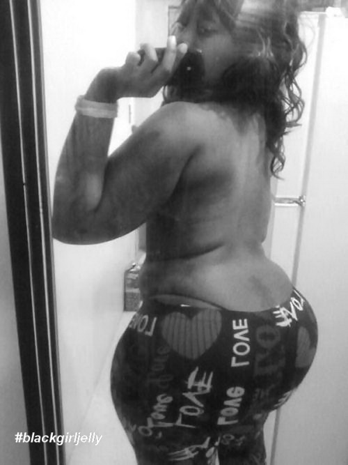 blackgirljelly:  Realest Black Girls on Tumblr KiK me: blackgirljelly