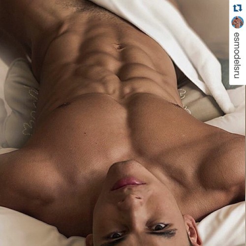 Very nice. Yes, please! #Repost @esmodelsru ・・・ ❤️ Model Александр Дорохов @dorohov18 Photo @jules_g