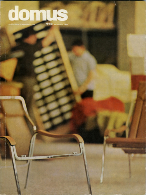 Cover of Domus, 1964. Featuring the chair Fourline by Marco Zanuso, photo by Giorgio Casali. © IUAV 