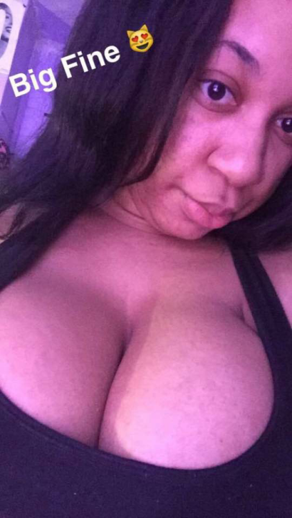 blaccteensexposed: Submit for her kik