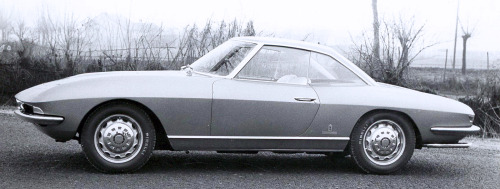 Alfa Romeo 2600 Coupé Speciale, 1963, by Pininfarina. A one-off hardtop that had previou