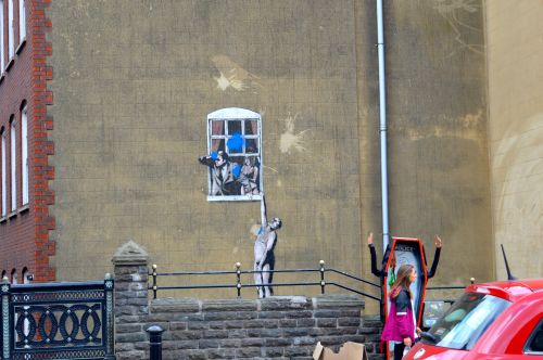 Banksy in Bristol ft. street performer