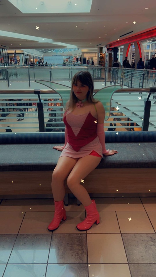 Went to the mall dressed as Flora! Got alot of compliments! Plan on going to a costume party later still dressed as her!
