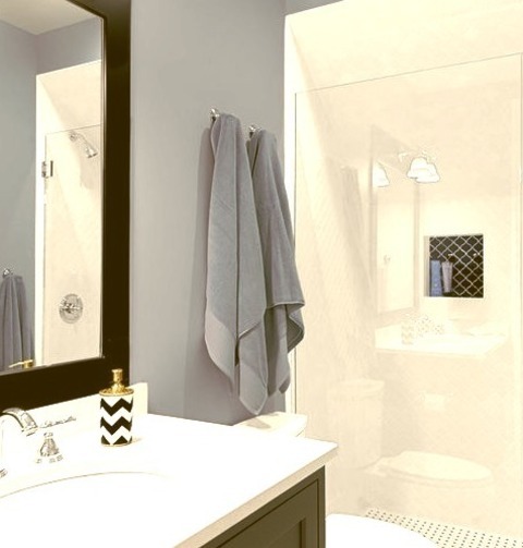 Bathroom - Transitional Bathroom