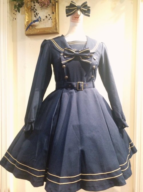 frederica1995:  Metamorphose - Long-sleeved sailor OP