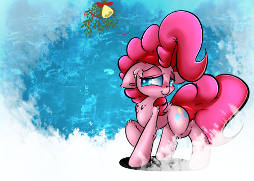 madacon:  Pinkie is free for kisses. Take your chance! DA  <3 Everyone go kiss da Pinkie~ c: