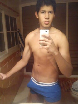 1000chicosreales:  Http://1000chicosreales.tumblr.com