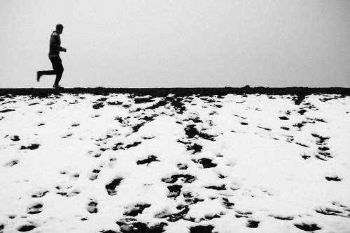 Jogger (Zingst, Germany, April 2018)