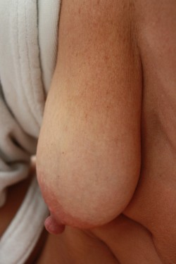 bisex59:  wife’s tit… really hanging