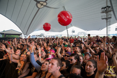 Breathe Carolina playing at the Vans Warped Tour at Darien Lakes (Buffalo, NY) on 7.8.14 Copyright 2