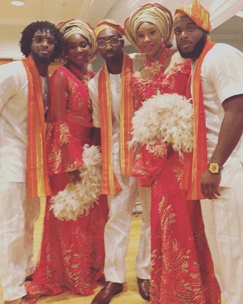 “Its a family affair” #nigerianweddings #bellawedding #olagbegiclan #victoriacleveland