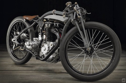 Rudge-Whitworth Custom by Jean-Claude Barrois. (via Moto-Mucci: DAILY INSPIRATION: Rudge-Whitworth C