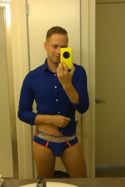 nicethongbro:  theunderwearking:  “@underloverwear: Well my eyes already matched so why not the shirt :)”   http://twitter.com/underloverwear/status/523206812917833728/photo/1  His thong pics rock too