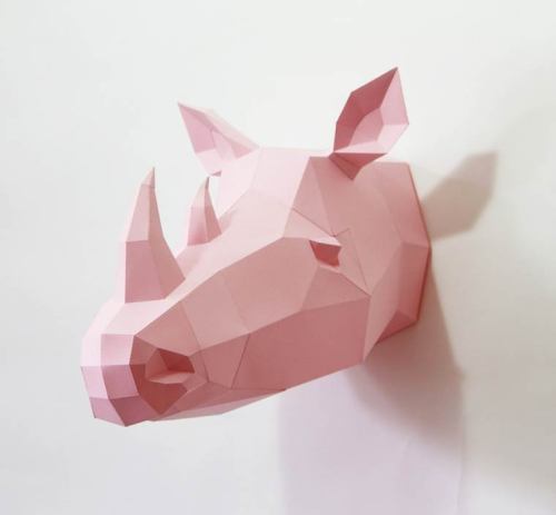 PAPER CRAFT - Polygonal Animals : Some beautiful geometric paper animals.The creations of Wolfram Ka