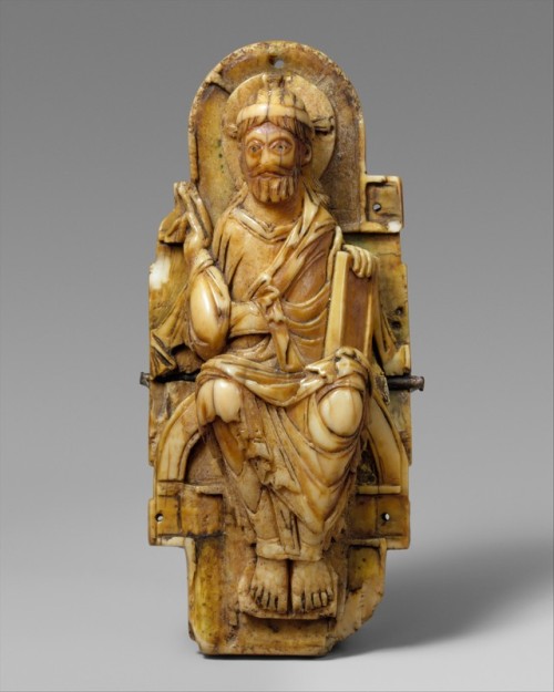 met-medieval-art:Pectoral with Christ and the Lamb of God and the Symbols of the Four Evangelists, M