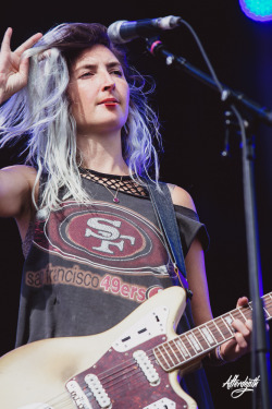 camyya:  Warpaint @ Rock en Seine 2014. Photos by Alexandre Fumeron. 