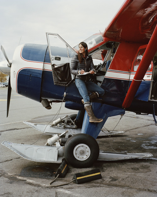 Frédéric went to Alaska for Avaunt Magazine to document the essential role played by bush pilots in 